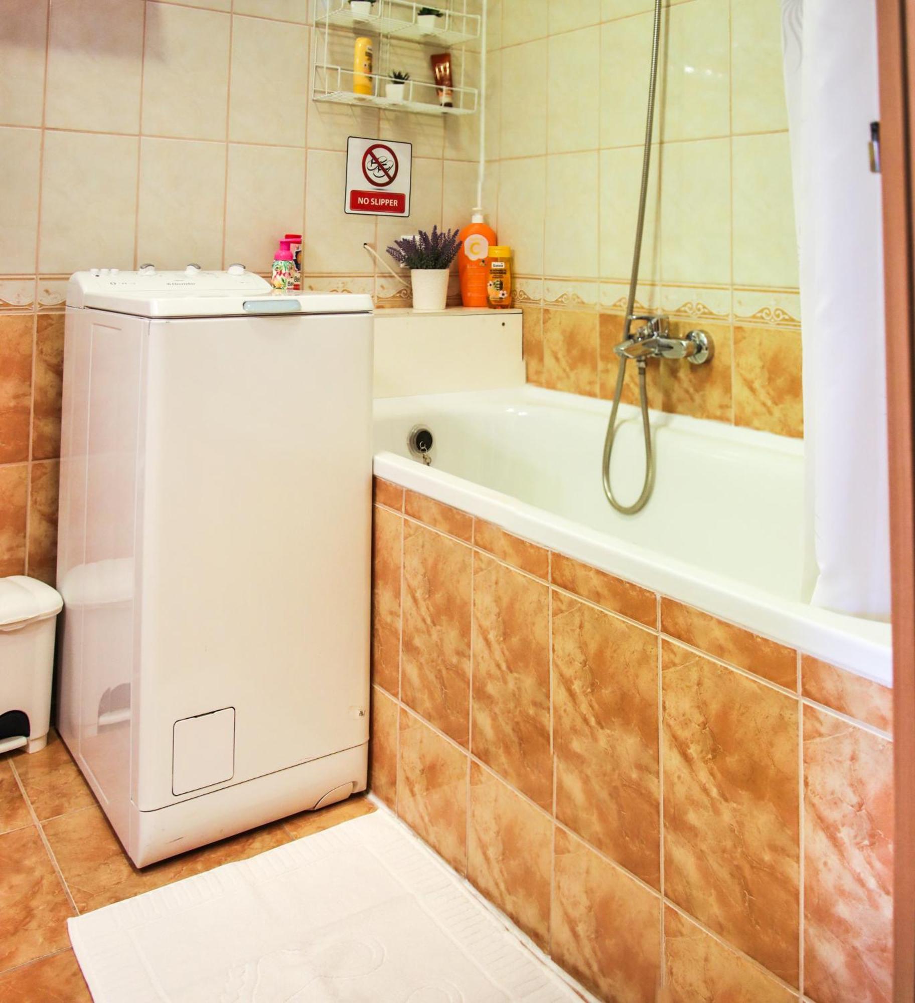 Dia Apartman ميسكولك المظهر الخارجي الصورة